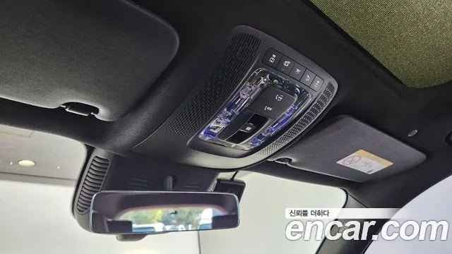 Mercedes-Benz GLB 2025 thumb 8