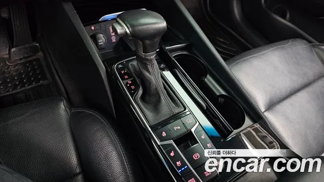 Kia K7 2017 thumb 6