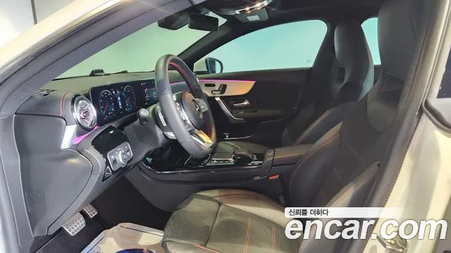 Mercedes-Benz A-Класс 2023 thumb 8