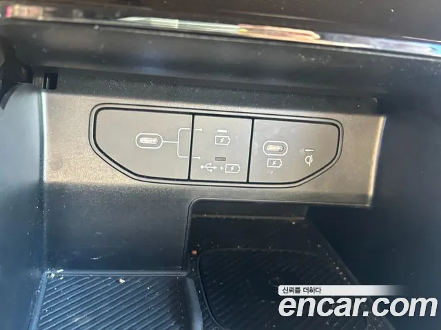 Kia Sorento 2023 thumb 5