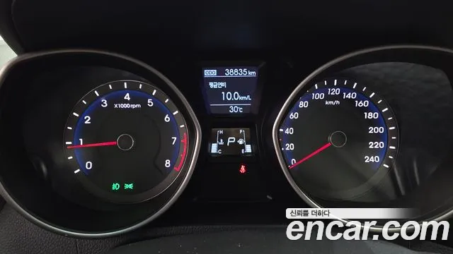 Hyundai i30 2012 thumb 8