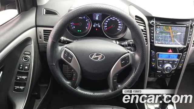 Hyundai i30 2012 thumb 2
