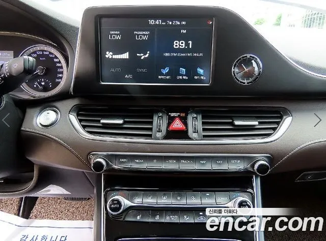 Hyundai Grandeur 2018 thumb 10