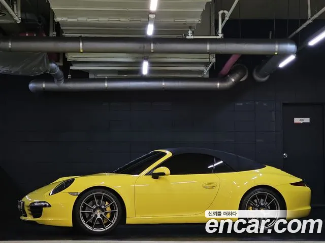 Porsche 911 2013 thumb 2