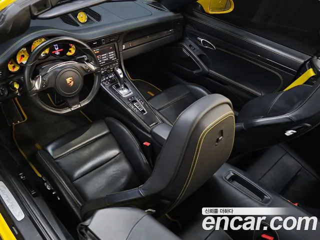 Porsche 911 2013 thumb 8