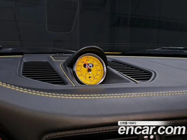 Porsche 911 2013 thumb 4