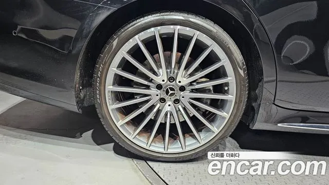 Mercedes-Benz S-Класс 2024 thumb 2