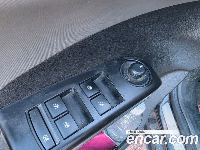 Chevrolet Aveo 2017 thumb 9