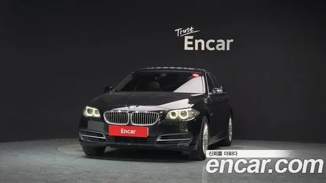 BMW 5 серии 2015 thumb 9