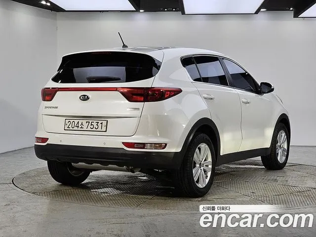 Kia Sportage 2017 thumb 8