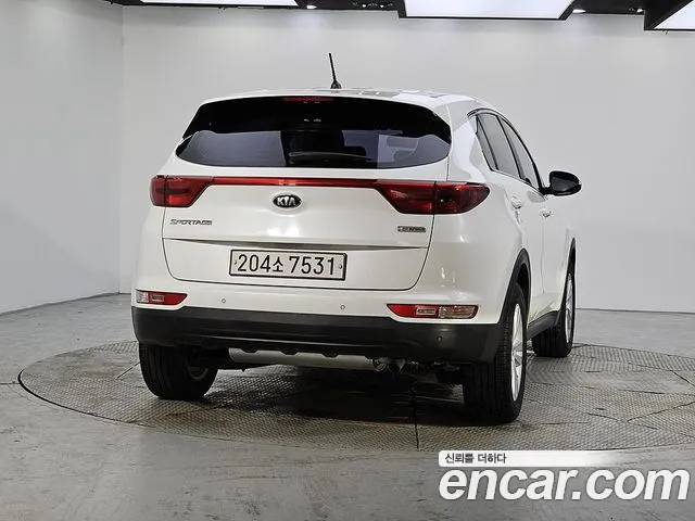 Kia Sportage 2017 thumb 12