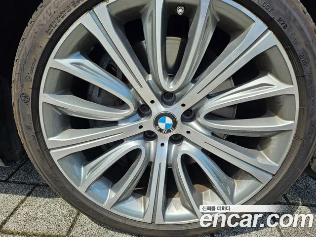 BMW 7 серии 2016 thumb 11