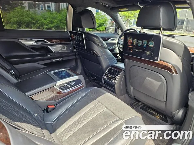 BMW 7 серии 2016 thumb 5
