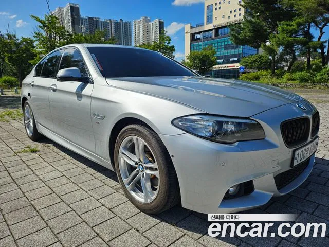 BMW 5 серии 2016 thumb 4