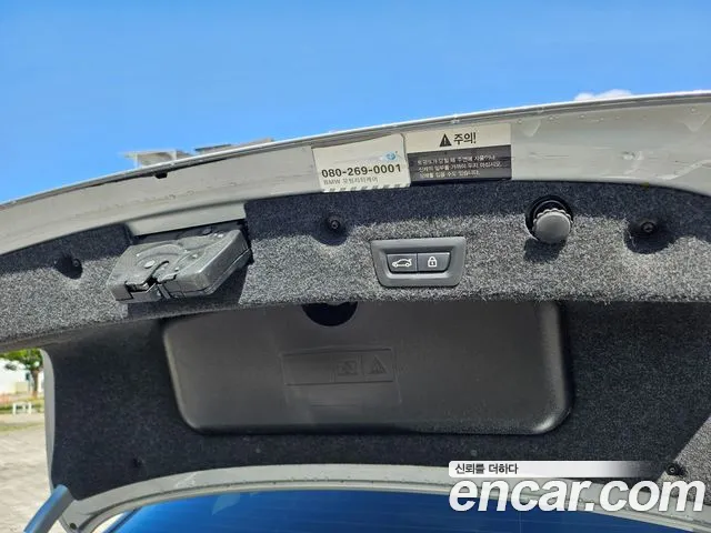 BMW 5 серии 2016 thumb 9