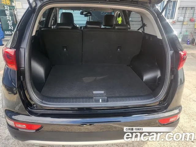 Kia Sportage 2016 thumb 8