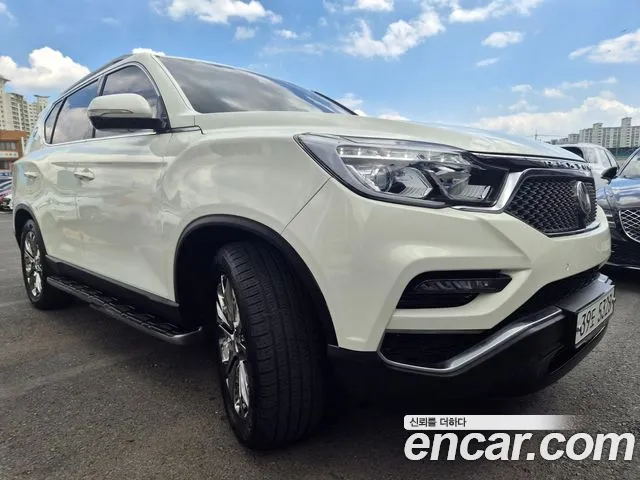 KG_Mobility_Ssangyong Rexton 2018 thumb 3