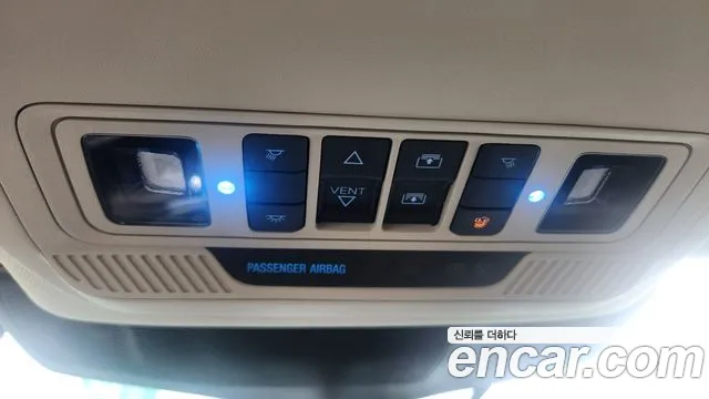 Ford Explorer 2022 thumb 9