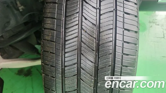 Ford Explorer 2022 thumb 10