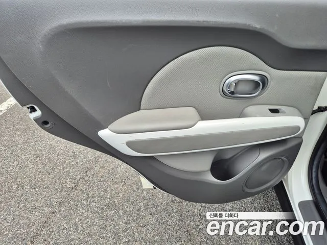 Kia Soul 2017 thumb 9