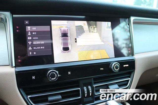 Porsche Macan 2022 thumb 11
