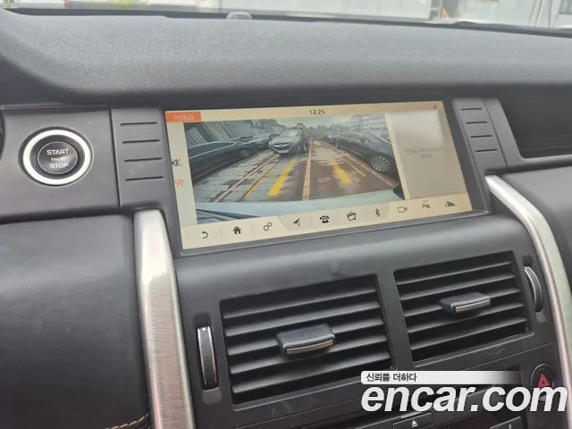 Land Rover Discovery Sport 2018 thumb 12