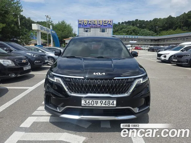 Kia Carnival 2021 thumb 4