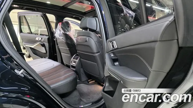 BMW X5 2025 thumb 11