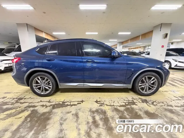 BMW X4 2020 thumb 4