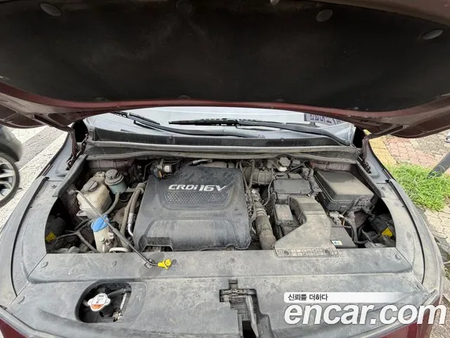 Kia Carnival 2016 thumb 10