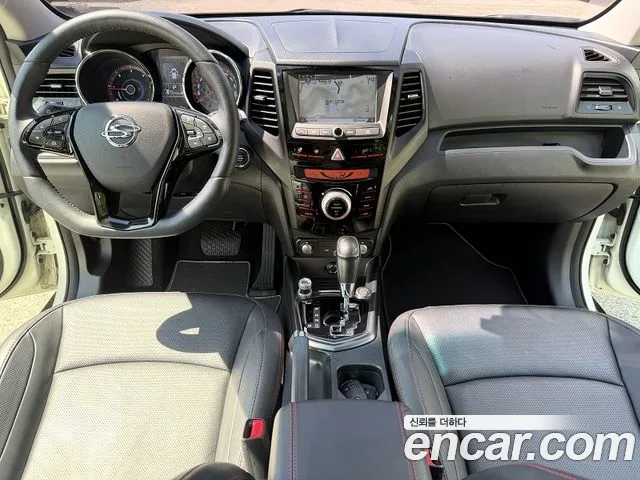 KGM Tivoli Air 2018 thumb 10