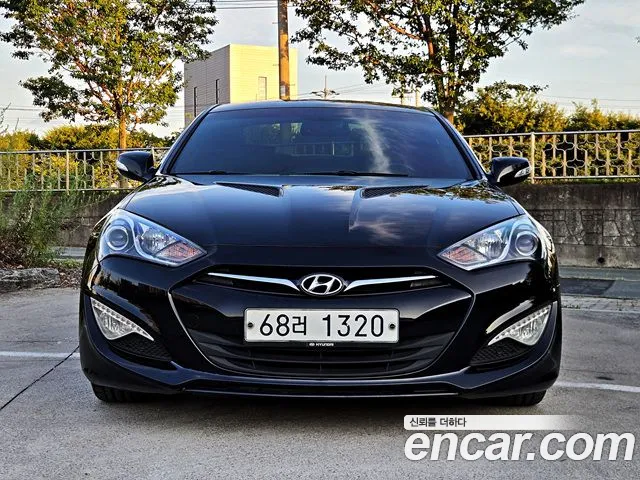 Hyundai Genesis 2011 thumb 9