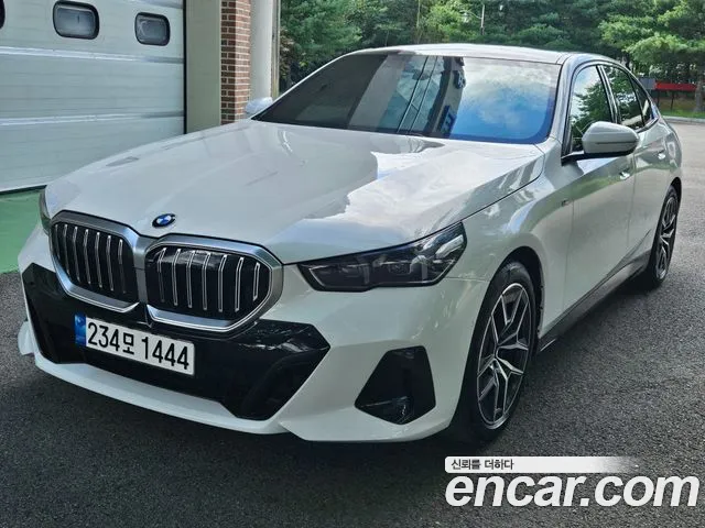 BMW 5 серии 2024 thumb 6