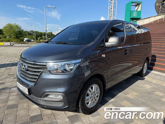 Hyundai Starex 2018 thumb 10