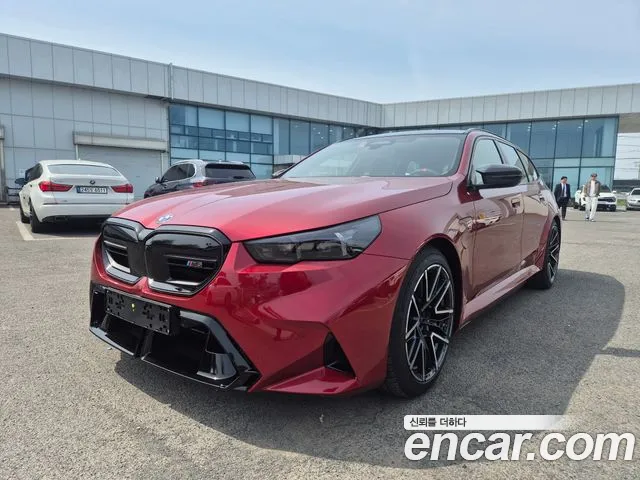 BMW M5 2026 thumb 6