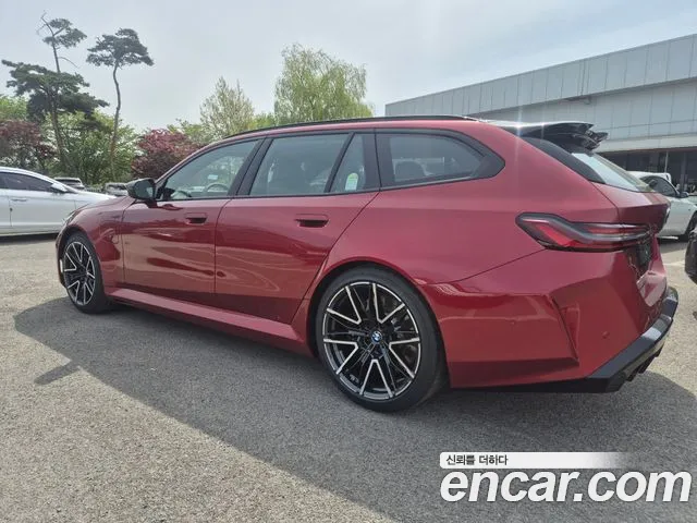 BMW M5 2026 thumb 12