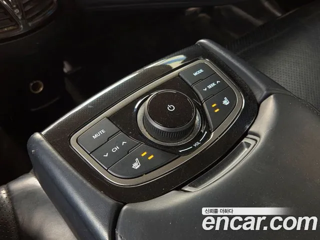 Hyundai Grandeur 2013 thumb 8