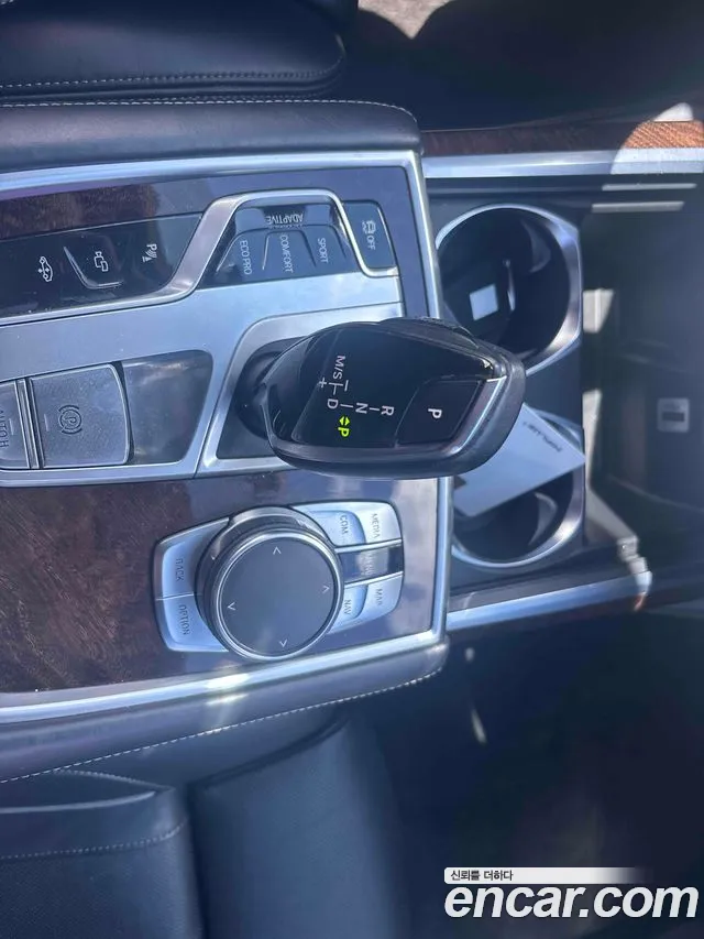 BMW 7 серии 2016 thumb 5