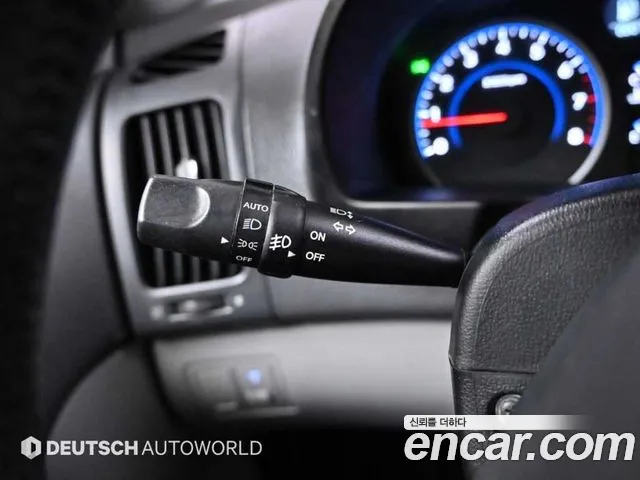 Hyundai Avante 2010 thumb 9