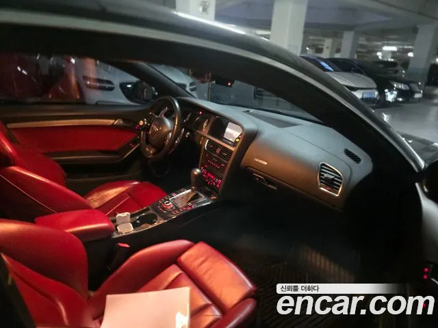 Audi S5 2009 thumb 3