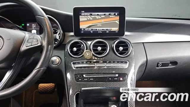 Mercedes-Benz C-Класс 2017 thumb 11