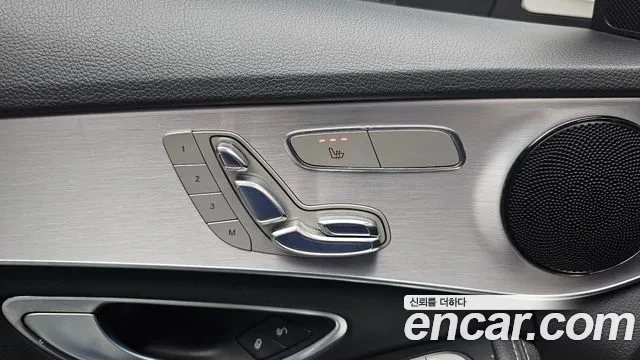 Mercedes-Benz C-Класс 2017 thumb 8
