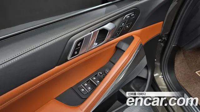 BMW X6 2022 thumb 8