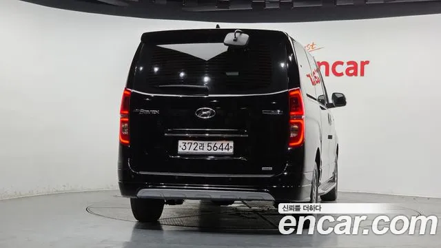 Hyundai Starex 2019 thumb 6