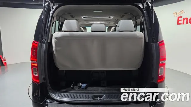 Hyundai Starex 2019 thumb 9