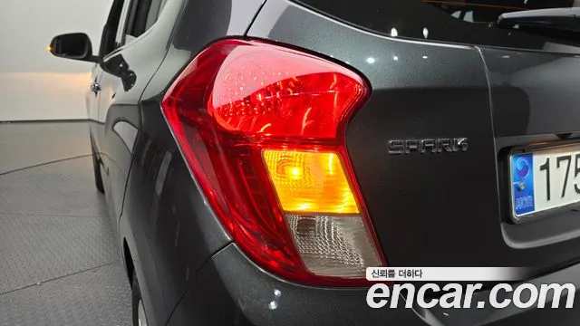Chevrolet Spark 2020 thumb 5