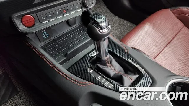 Ford Mustang Mach-E 2024 thumb 4