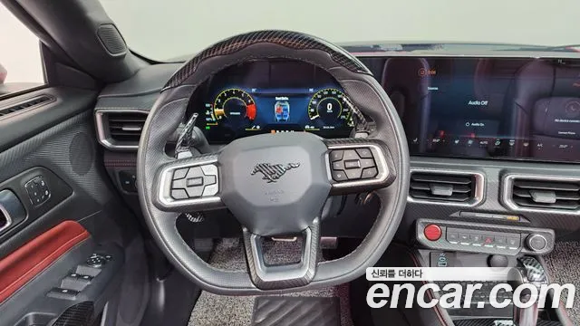 Ford Mustang Mach-E 2024 thumb 10