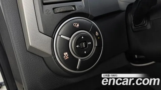 KG_Mobility_Ssangyong KORANDO 2014 thumb 7
