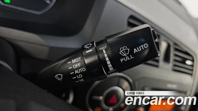 KG_Mobility_Ssangyong KORANDO 2014 thumb 6